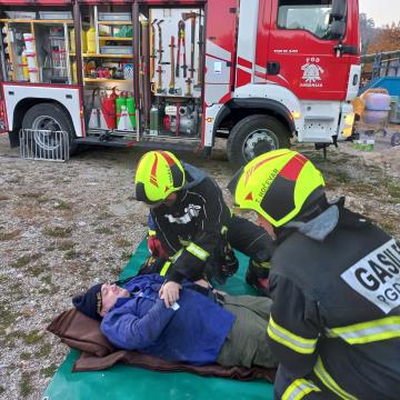 Z gasilsko sektorsko vajo v Ambrusu se je zaključil mesec požarne varnosti 4